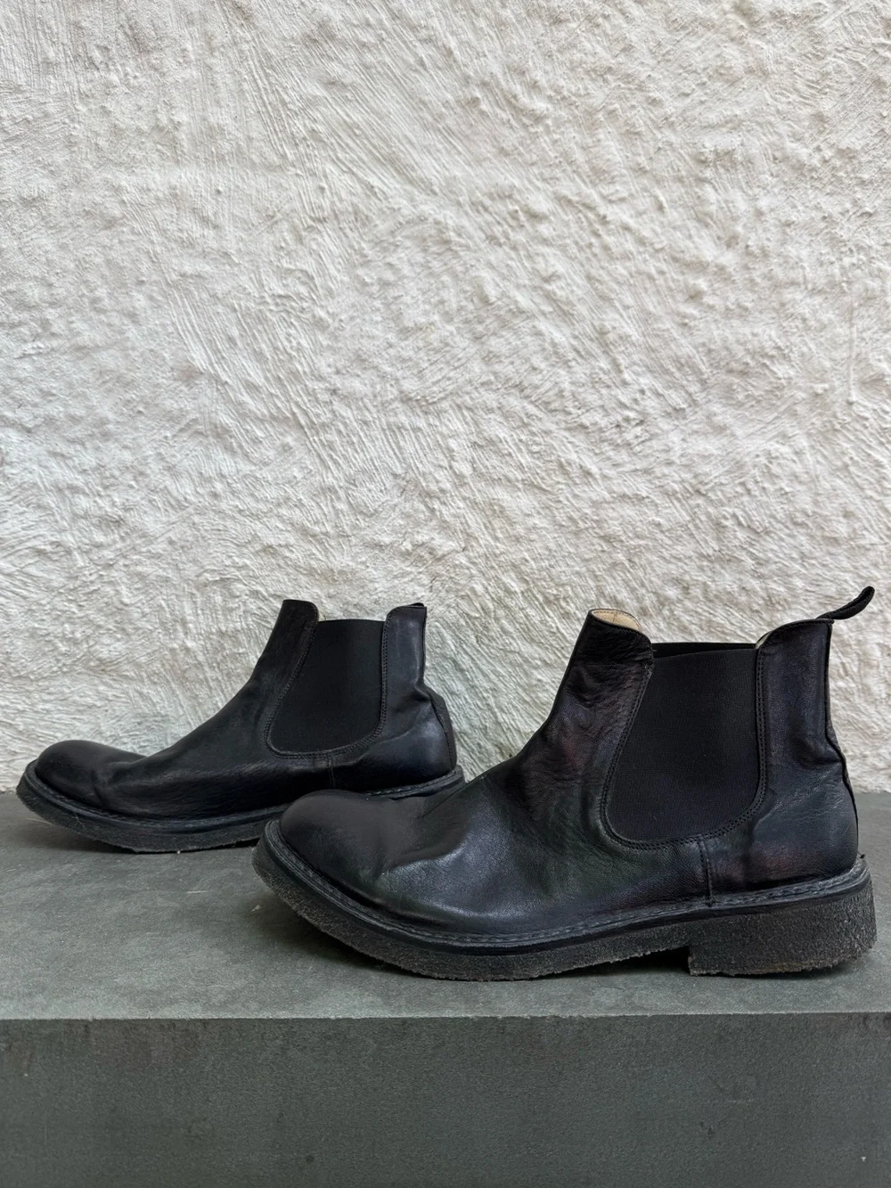 Men's Barney’s New York Black Leather Chelsea Boots with Crepe Sole 13 M Italy